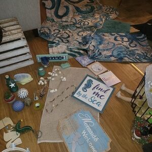 Ocean-Themed Bathroom Lot